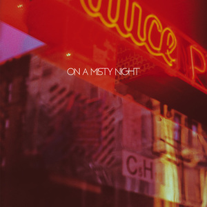 裸体暴乳家政妇
