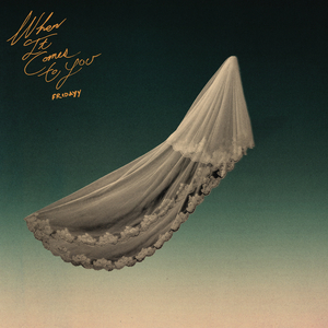 裸体暴乳家政妇
